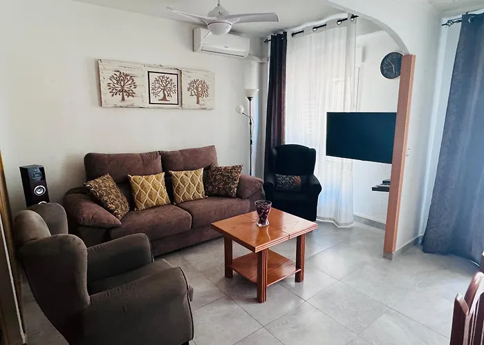 Apartment Spacious 100m From The And Promenade Torrevieja