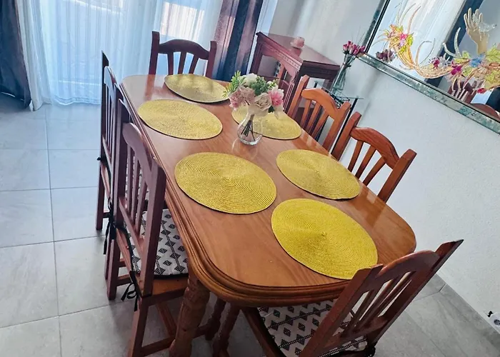 Spacious 100m From The And Promenade Torrevieja